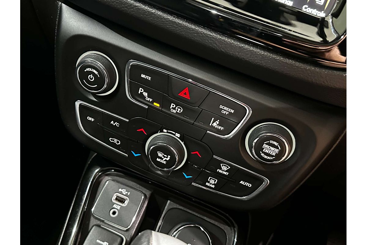 2020 Jeep Compass Limited M6