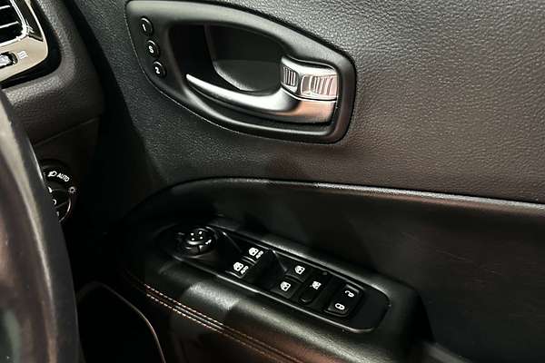 2020 Jeep Compass Limited M6