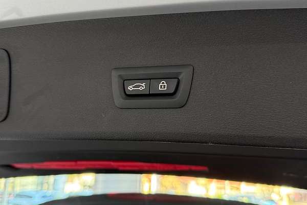 2020 BMW X1 xDrive25i F48 LCI