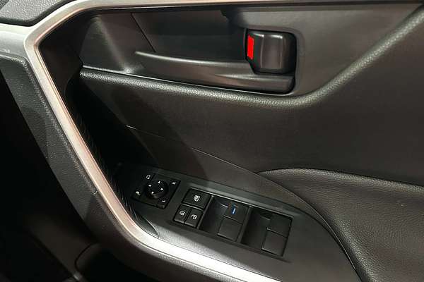 2020 Toyota RAV4 GX AXAH52R
