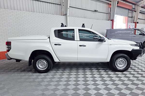 2018 Mitsubishi Triton GLX MR 4X4