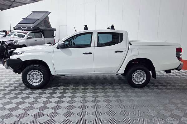 2018 Mitsubishi Triton GLX MR 4X4
