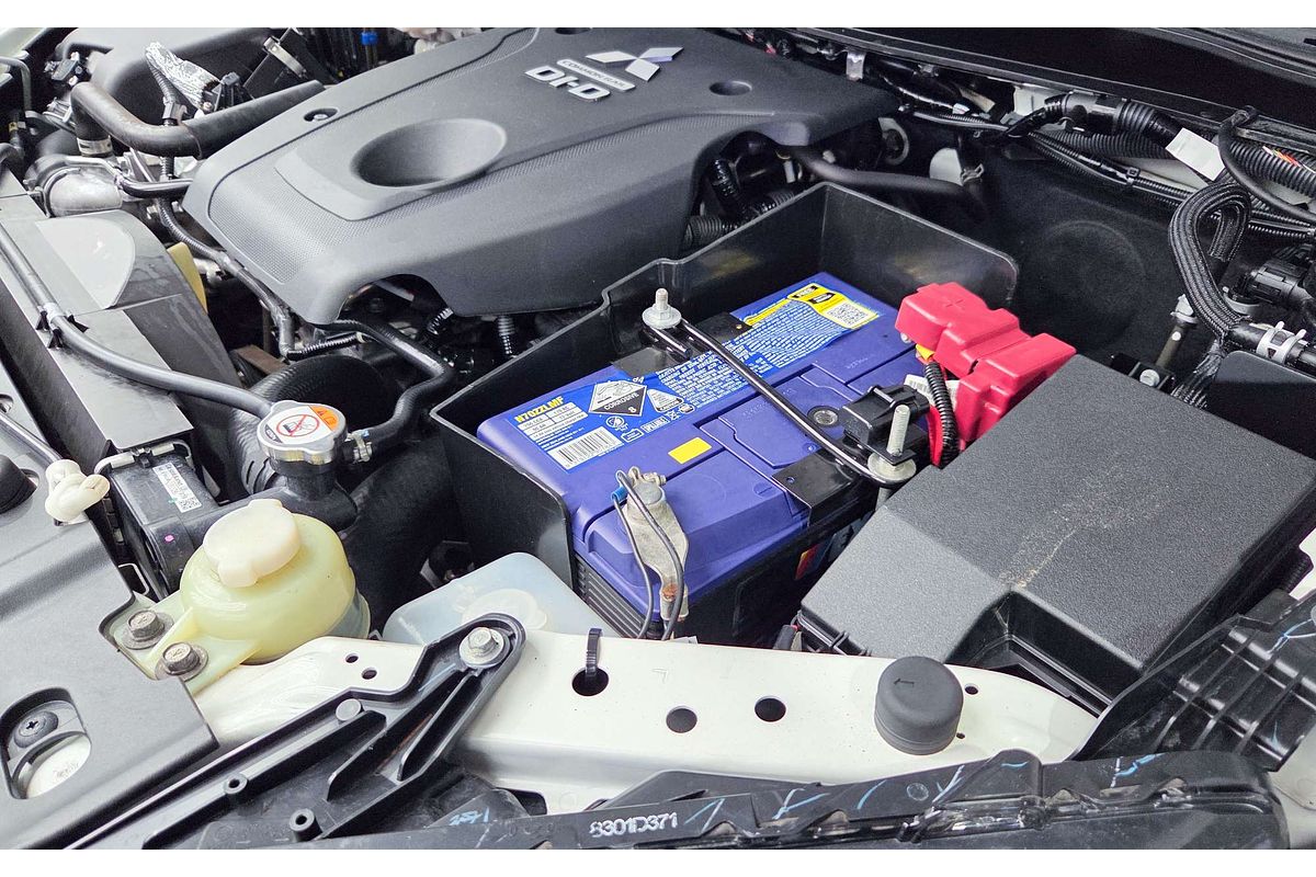 2018 Mitsubishi Triton GLX MR 4X4