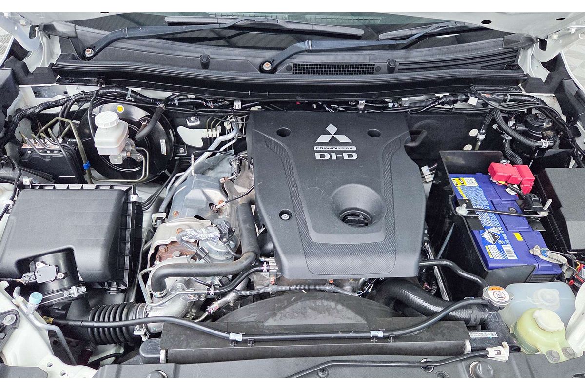 2018 Mitsubishi Triton GLX MR 4X4