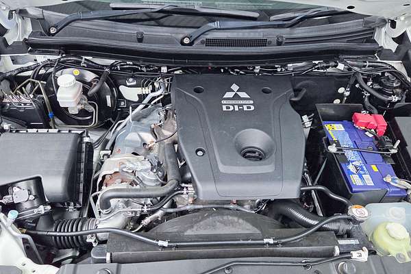 2018 Mitsubishi Triton GLX MR 4X4