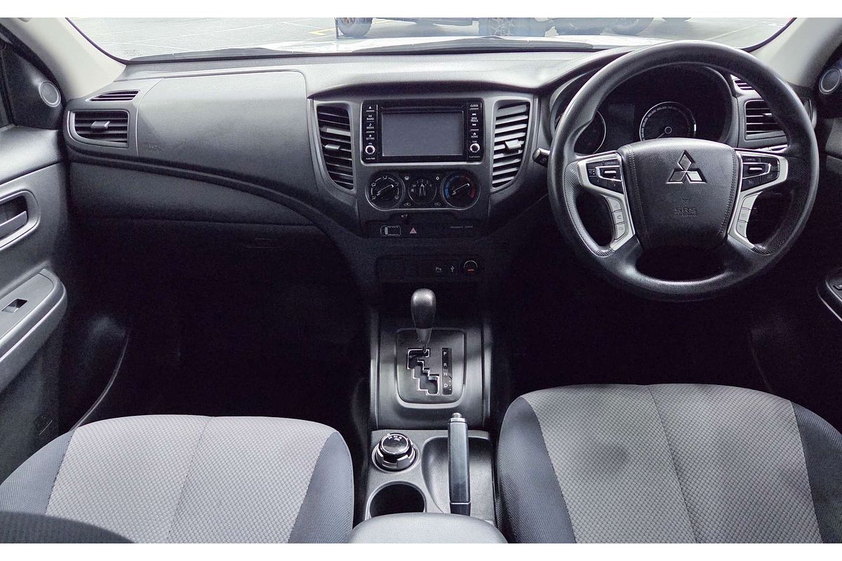 2018 Mitsubishi Triton GLX MR 4X4