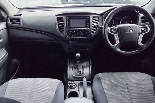 2018 Mitsubishi Triton GLX MR 4X4