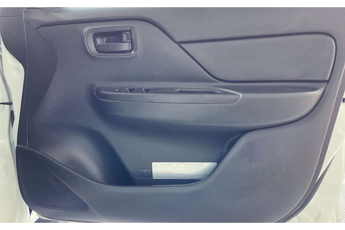 2018 Mitsubishi Triton GLX MR 4X4