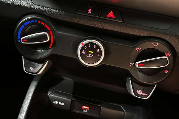 2023 Kia Stonic Sport YB