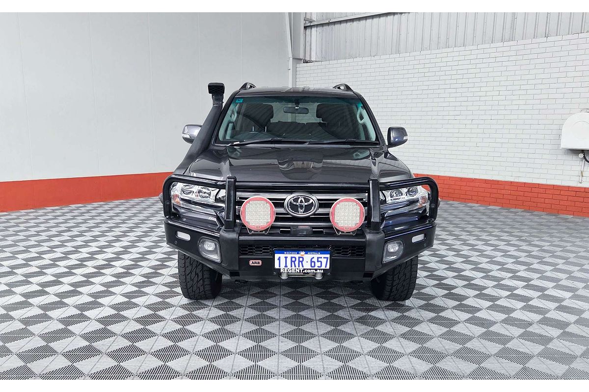 2020 Toyota Landcruiser GXL VDJ200R
