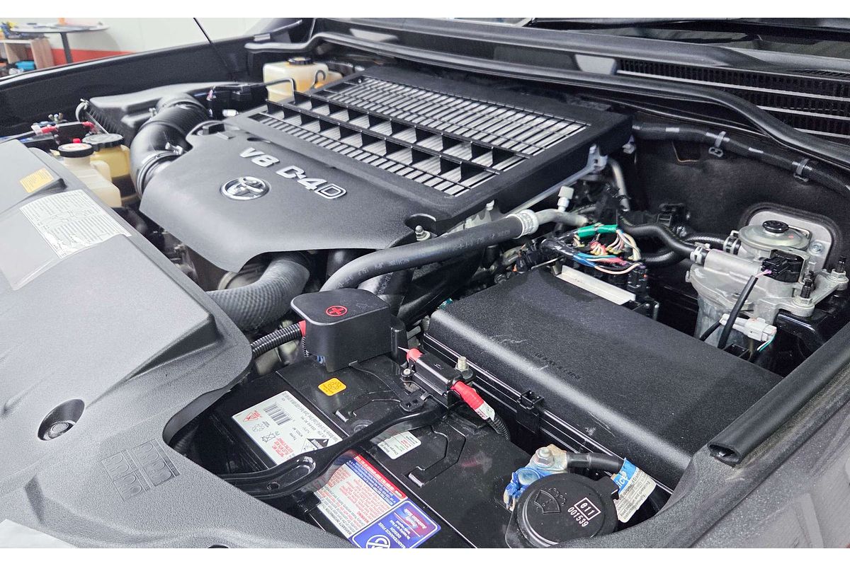 2020 Toyota Landcruiser GXL VDJ200R