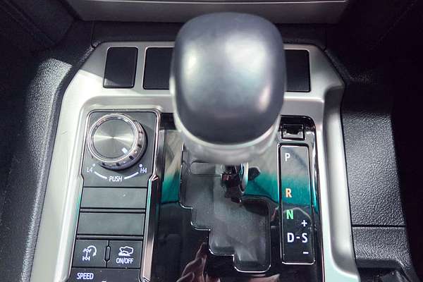 2020 Toyota Landcruiser GXL VDJ200R