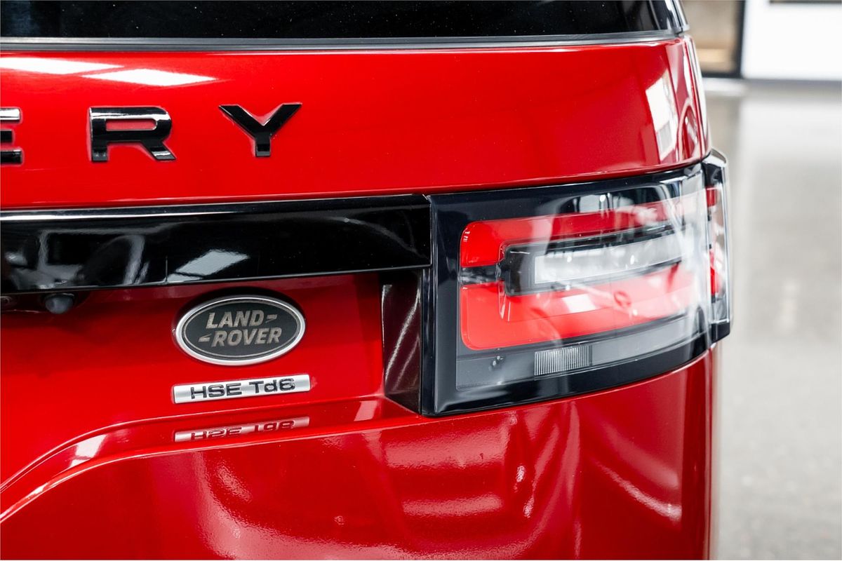 2017 Land Rover Discovery TD6 HSE Series 5