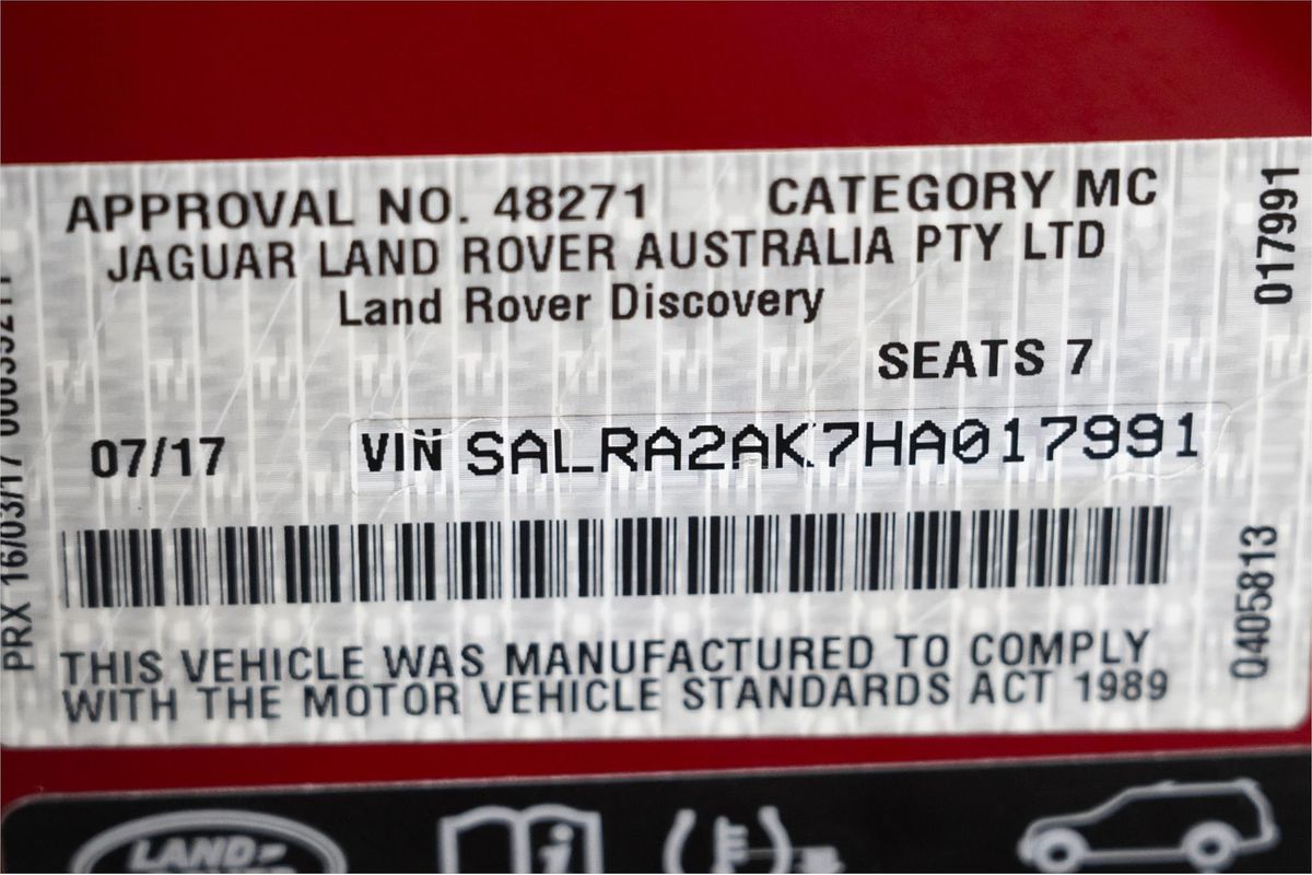2017 Land Rover Discovery TD6 HSE Series 5