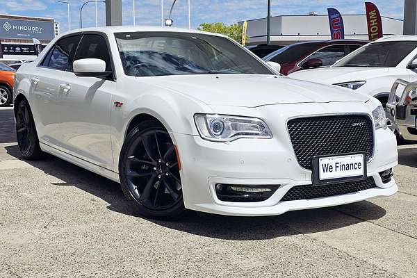 2021 Chrysler 300 SRT Core LX