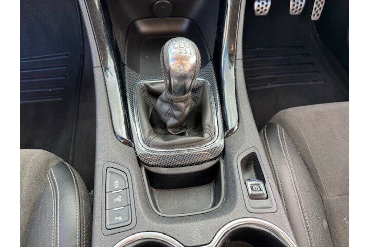 2013 Holden Ute SV6 VF Rear Wheel Drive