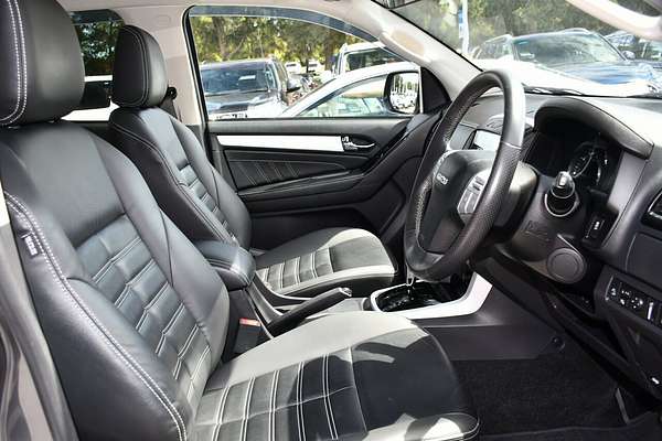 2018 Isuzu MU-X LS-T