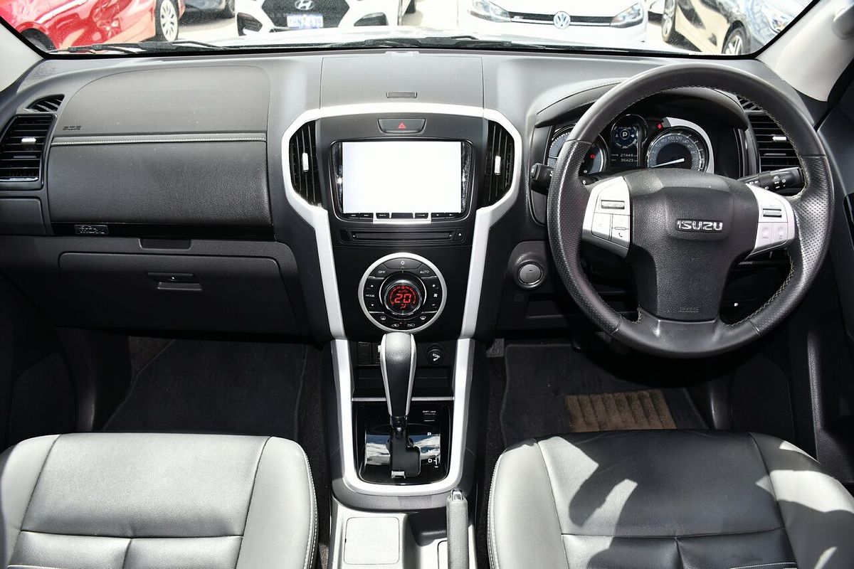 2018 Isuzu MU-X LS-T