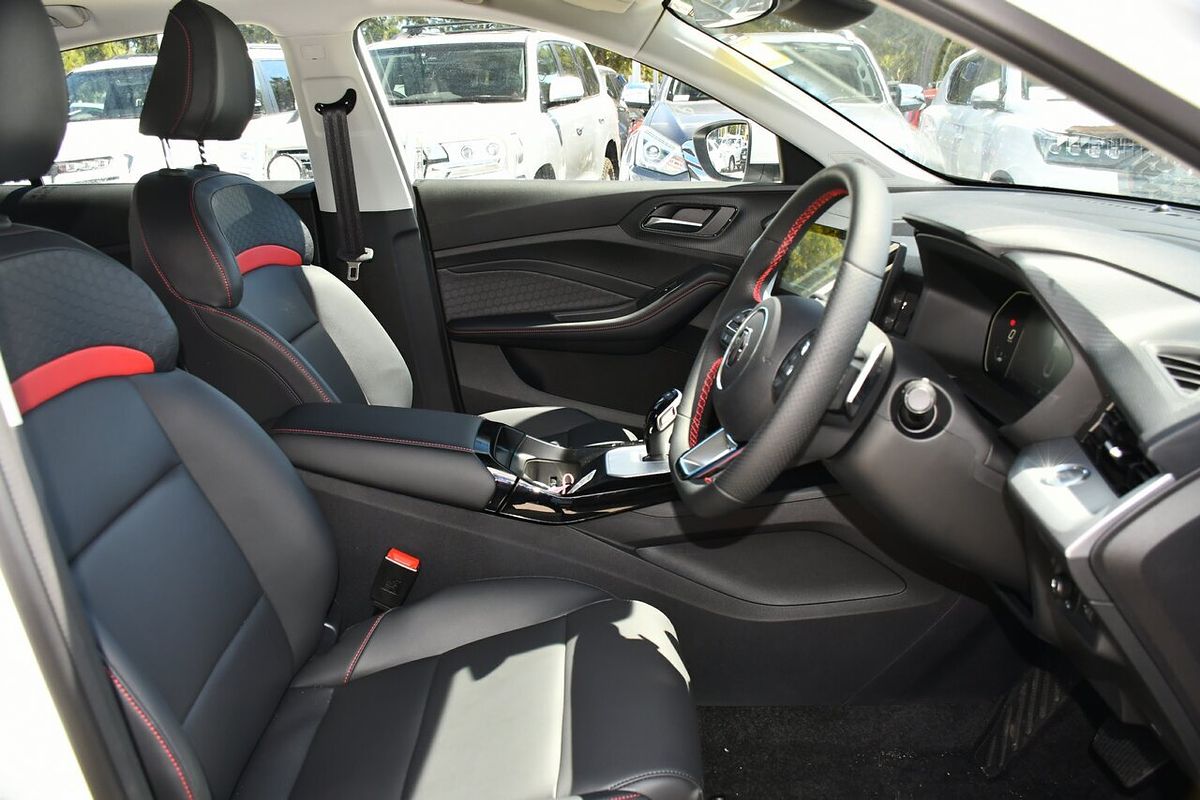 2024 MG MG5 Essence