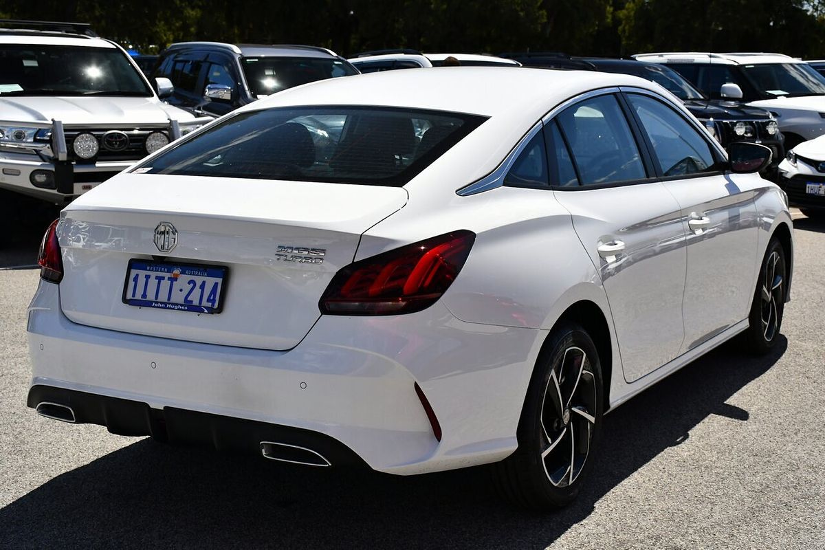 2024 MG MG5 Essence