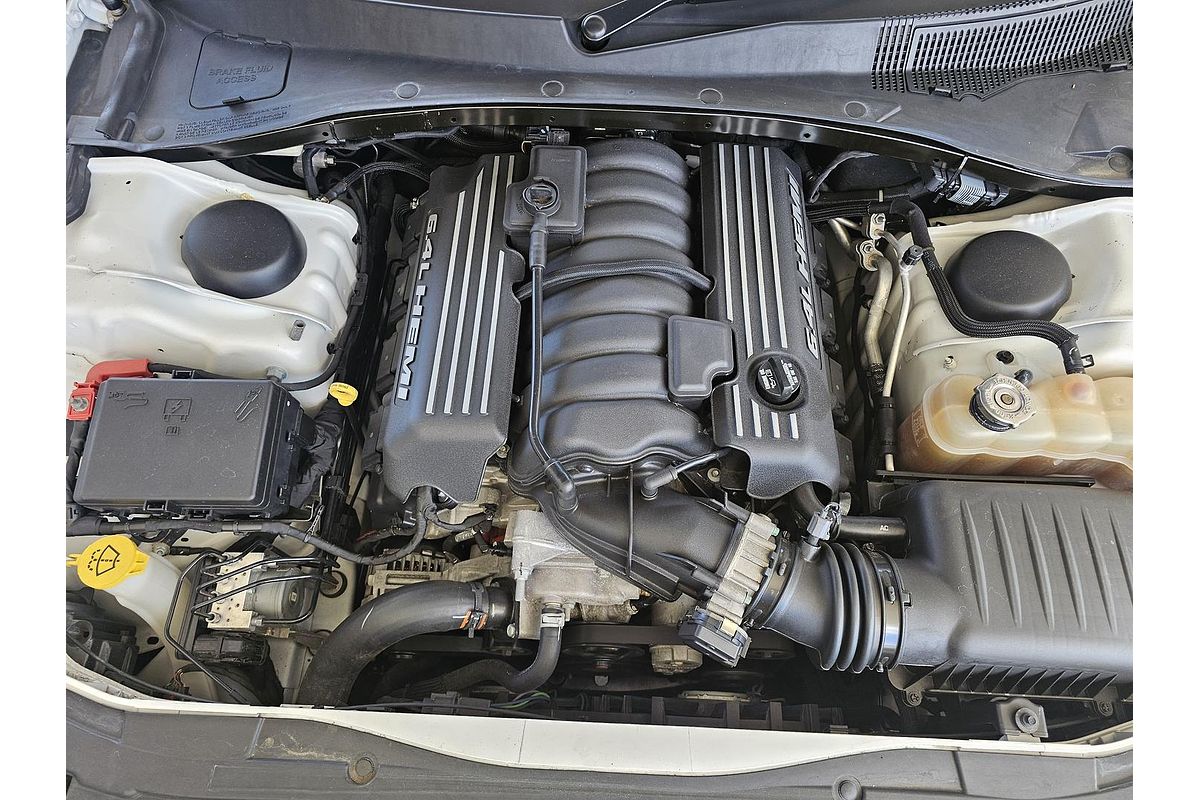 2021 Chrysler 300 SRT Core LX