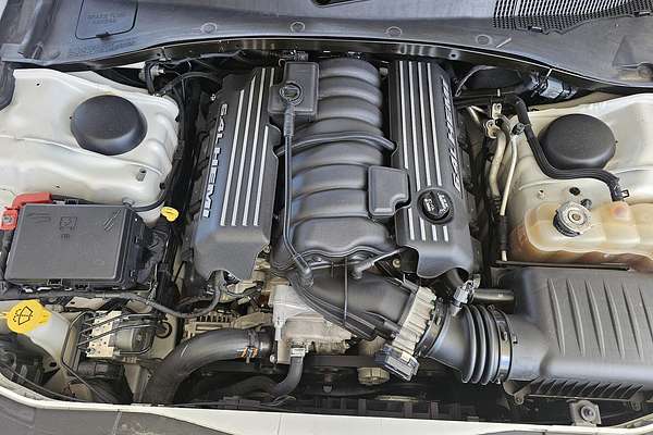 2021 Chrysler 300 SRT Core LX