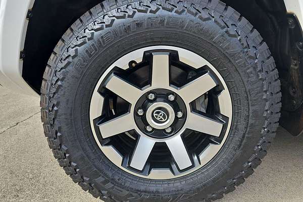 2022 Toyota 4Runner TRD Off Road