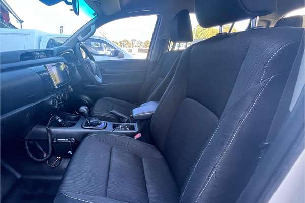 2020 Toyota Hilux SR GUN126R 4X4