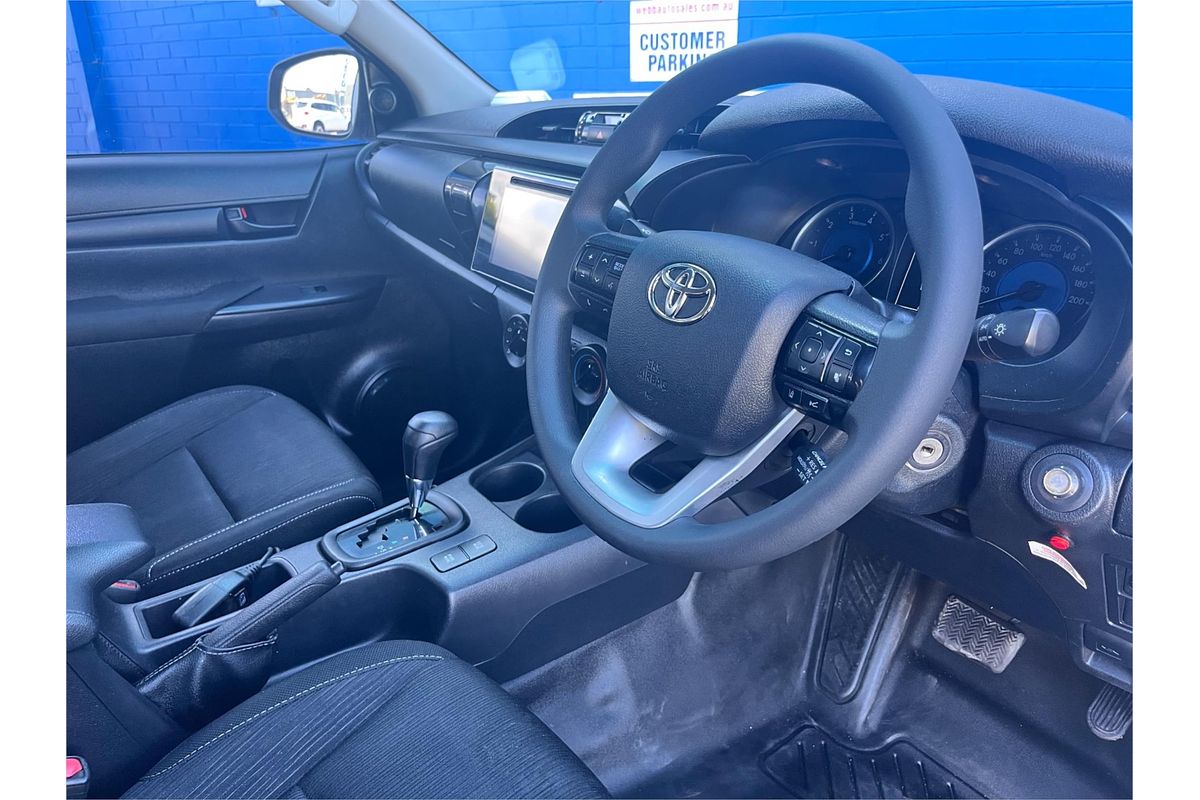 2020 Toyota Hilux SR GUN126R 4X4