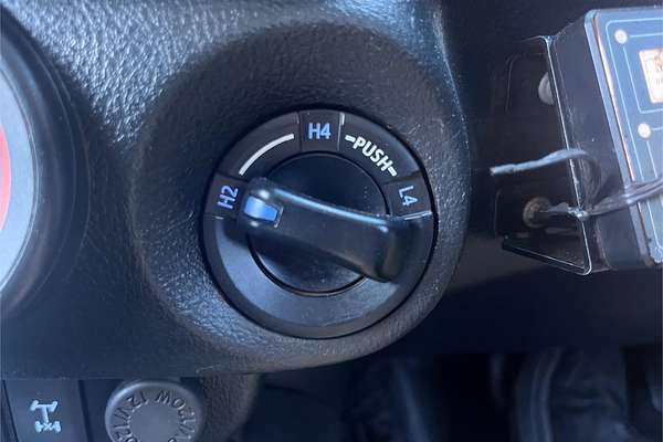 2020 Toyota Hilux SR GUN126R 4X4