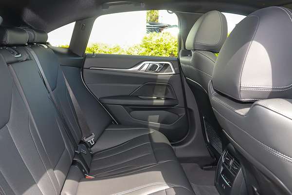 2024 BMW i4 eDrive35 G26