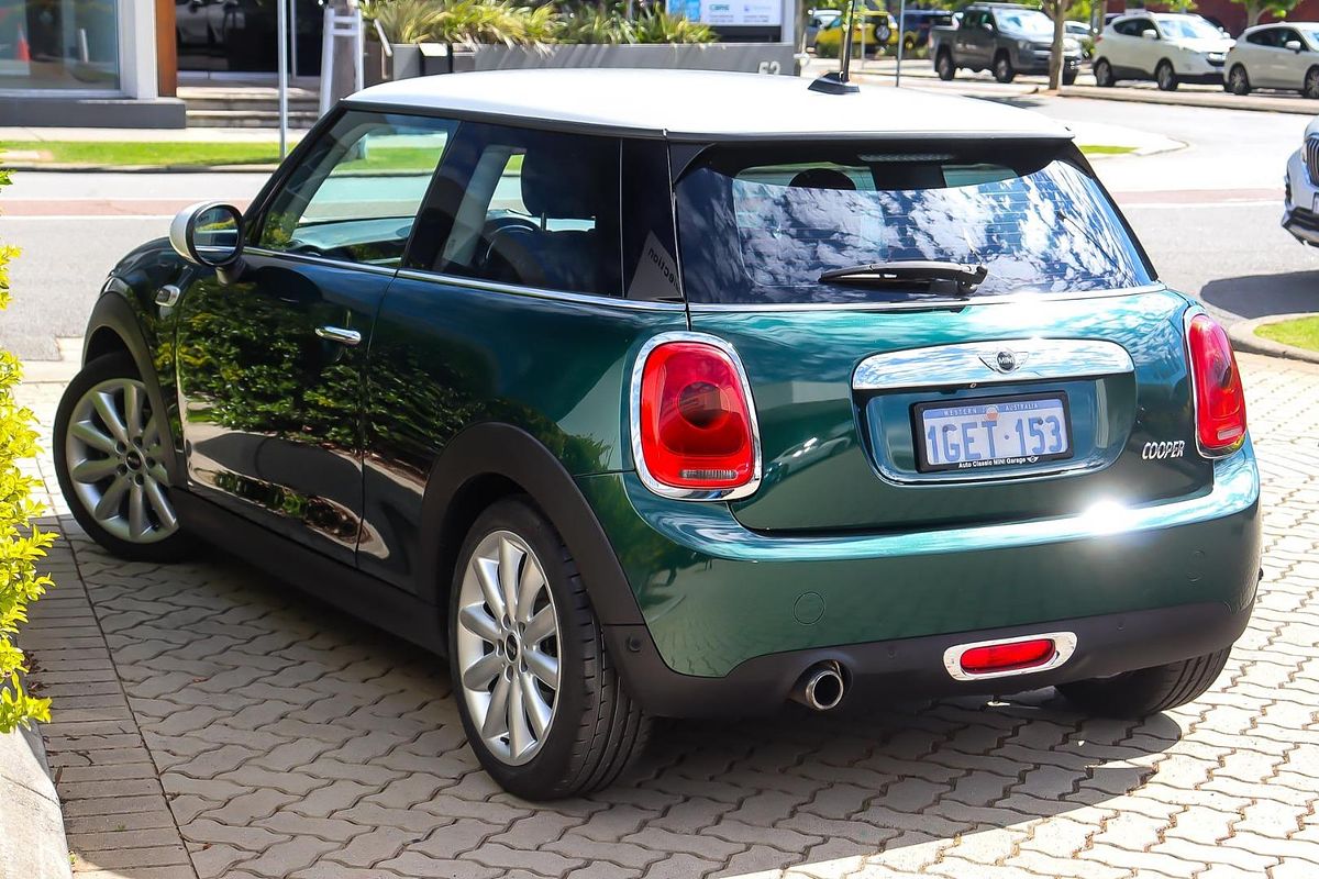 2017 MINI Hatch Cooper F56