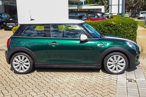 2017 MINI Hatch Cooper F56