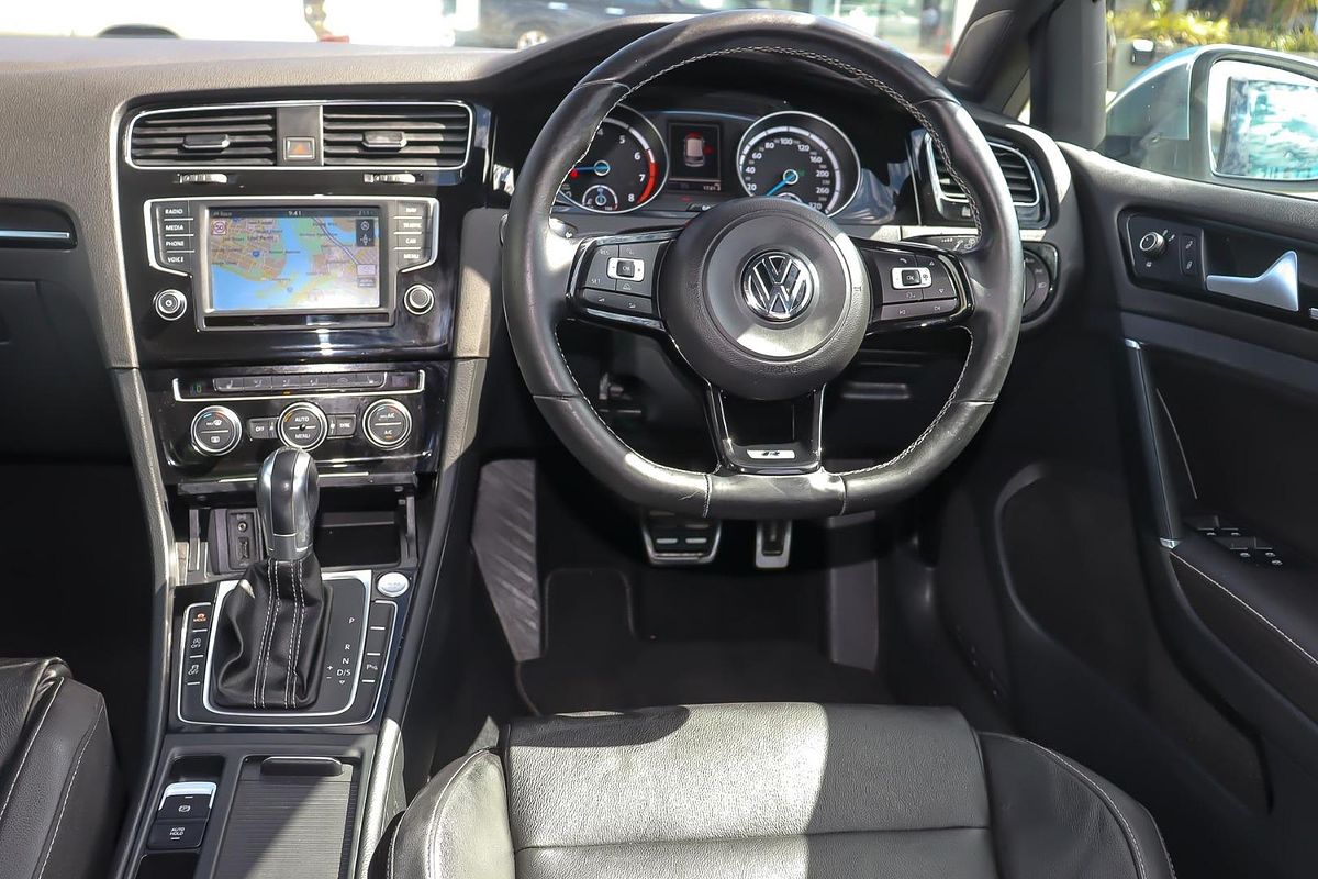 2016 Volkswagen Golf R 7