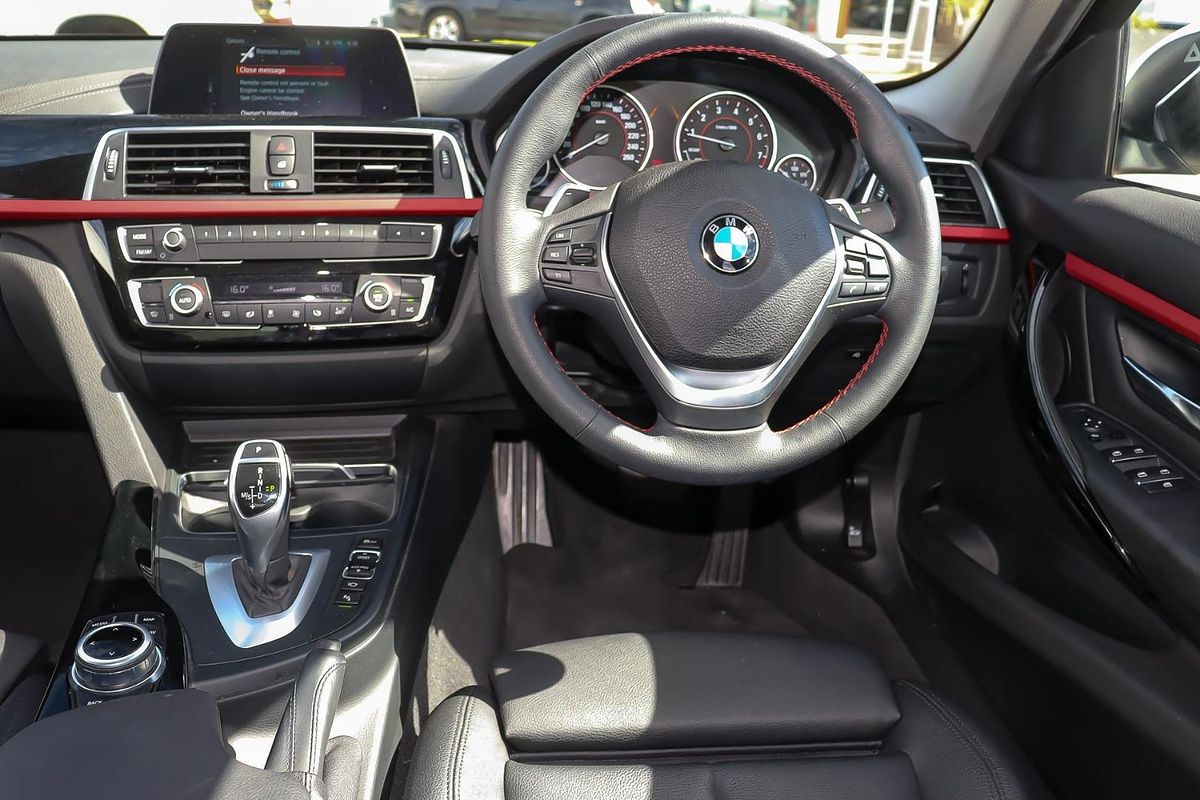 2018 BMW 3 Series 320i Sport Line F30 LCI
