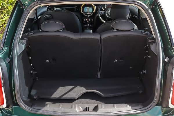 2017 MINI Hatch Cooper F56