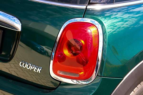 2017 MINI Hatch Cooper F56