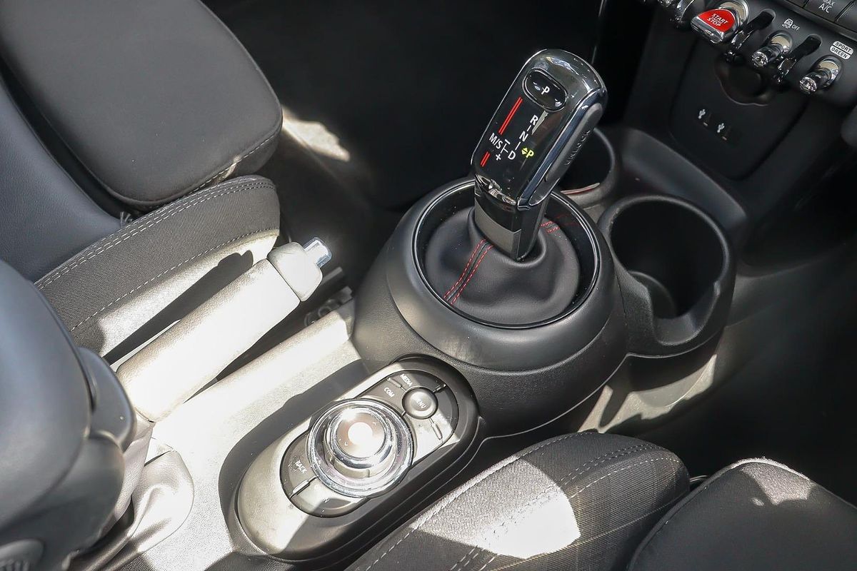 2019 MINI Hatch Cooper S F56 LCI