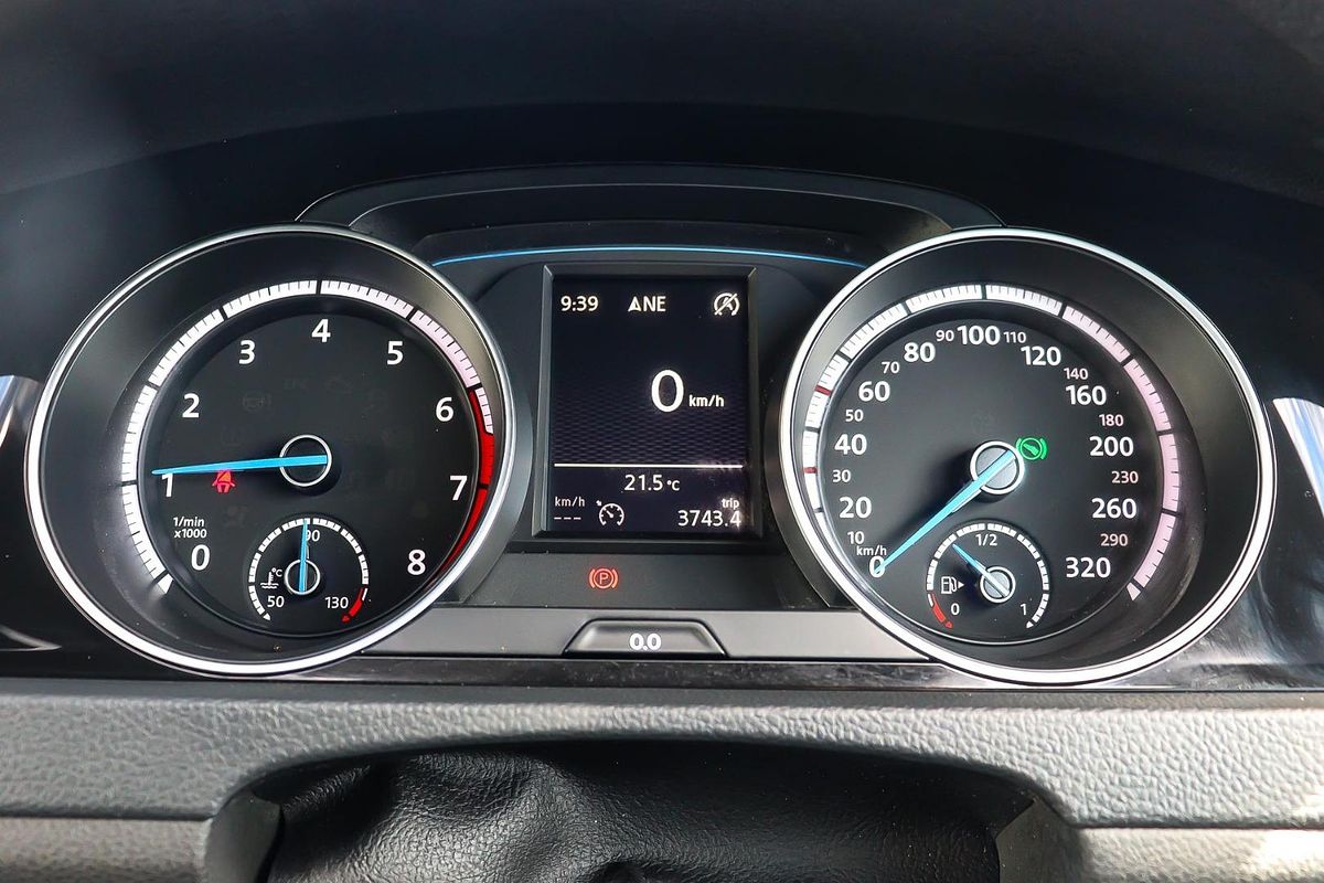 2016 Volkswagen Golf R 7