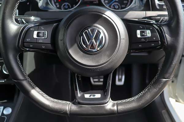 2016 Volkswagen Golf R 7