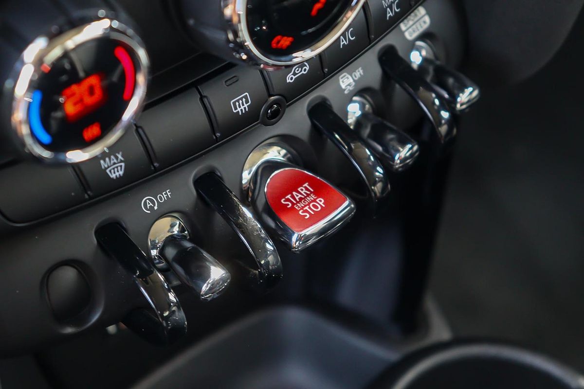 2019 MINI Hatch Cooper S F56 LCI