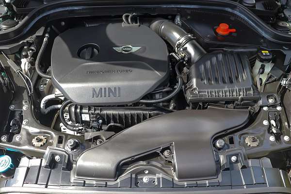 2017 MINI Hatch Cooper F56