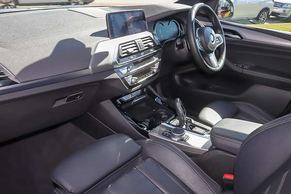 2019 BMW X3 M40i G01
