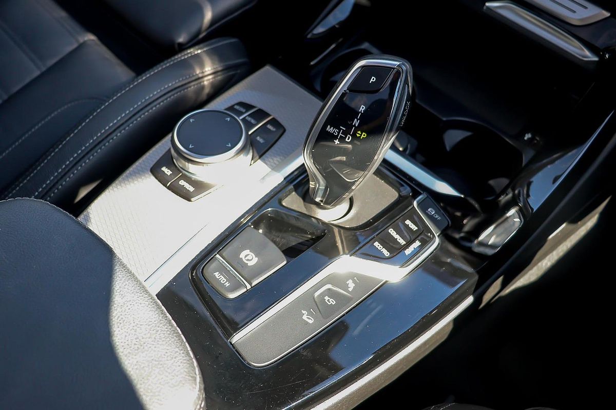 2019 BMW X3 M40i G01