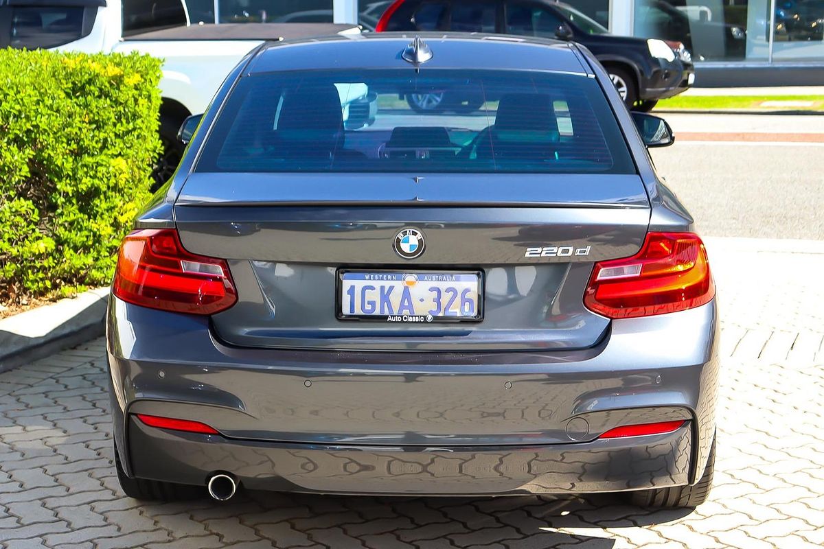 2014 BMW 2 Series 220d Sport Line F22