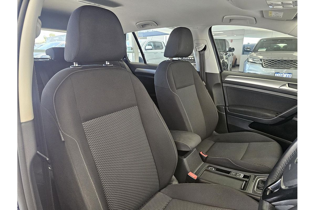 2017 Volkswagen Golf 110TSI 7.5