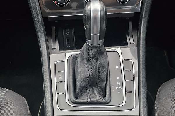 2017 Volkswagen Golf 110TSI 7.5