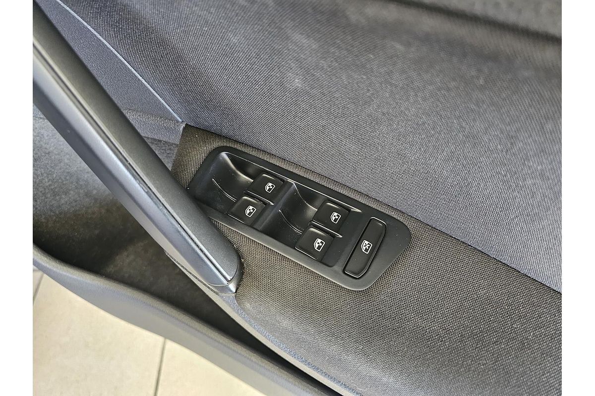 2017 Volkswagen Golf 110TSI 7.5
