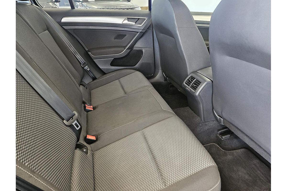 2017 Volkswagen Golf 110TSI 7.5
