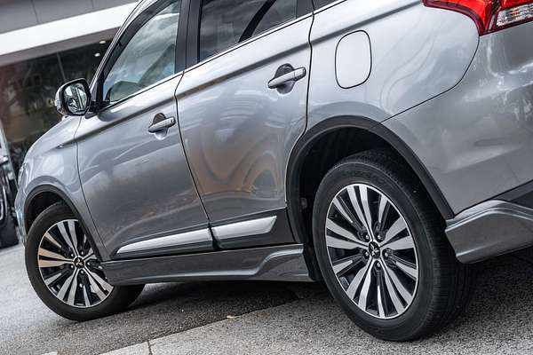 2018 Mitsubishi Outlander LS ZL